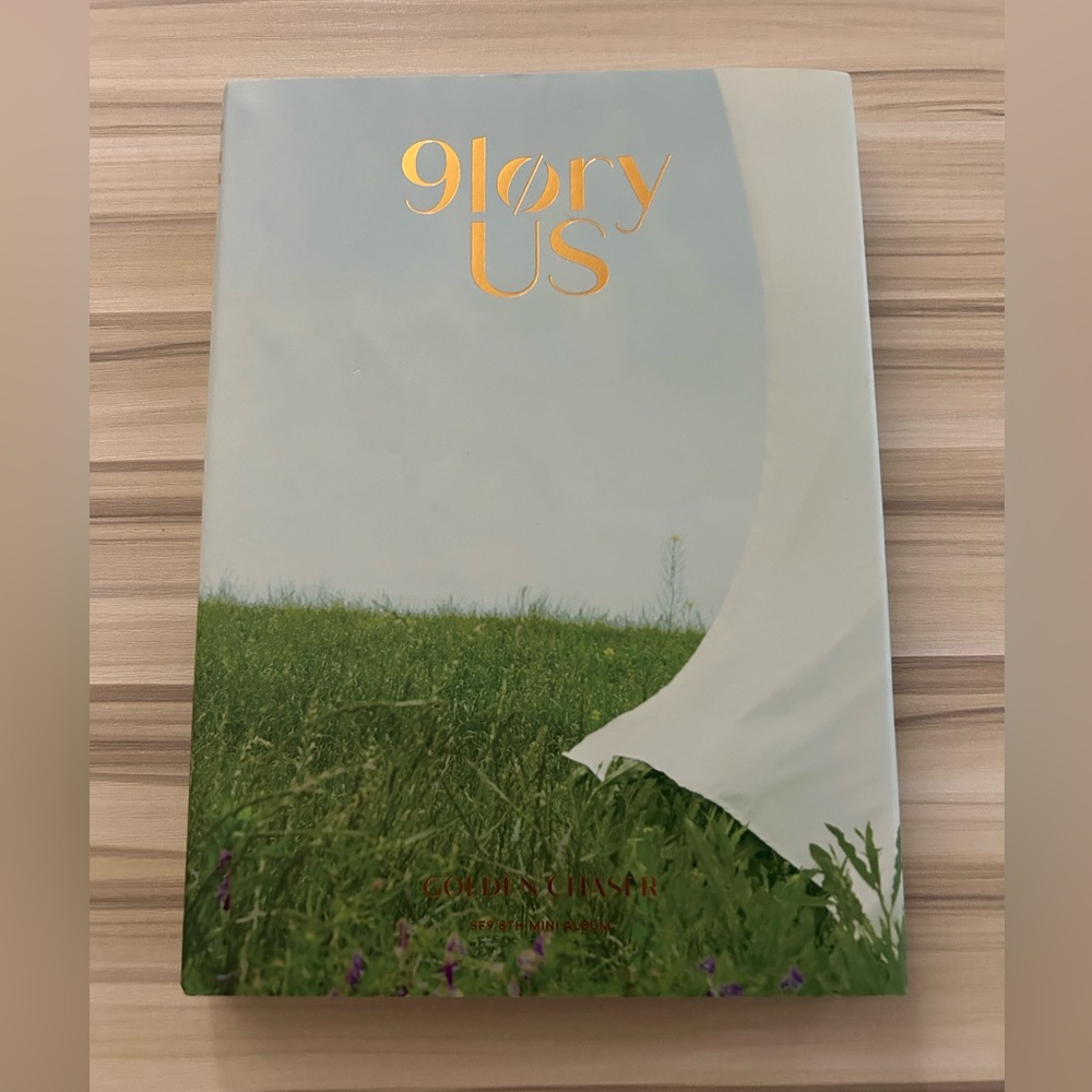 🌼BOGO ALBUMS🌼 KPOP Albums; SF9 - 9lory Us: Golden Chaser